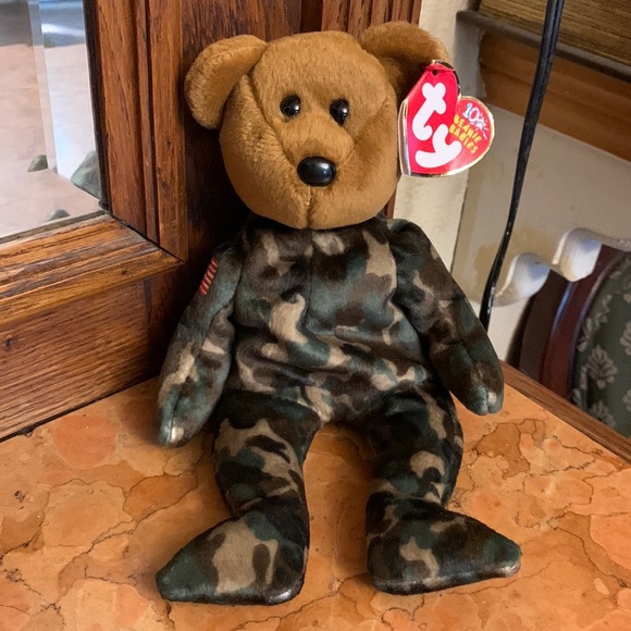 TY Beanie Baby Hero - Picture 1 of 6